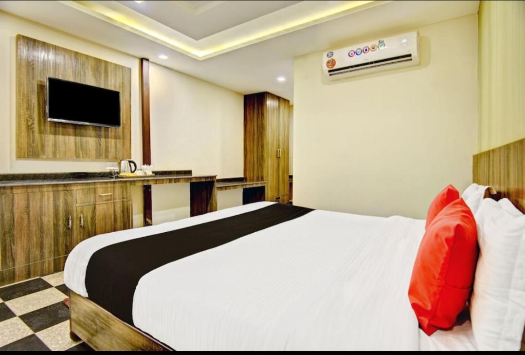 Hotel Citi Club Kánpur Exteriér fotografie